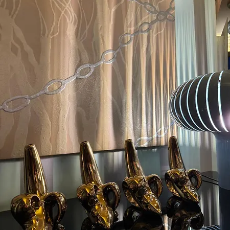 Galleria Umberto I *